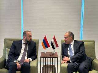 وزير الخارجية يلتقي نظيره الأرميني في العاصمة البحرينية وزير الخارجية يلتقي نظيره الأرميني في العاصمة البحرينية