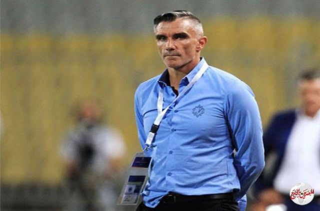 كارتيرون في الدوحة لقيادة فريقه الجديد