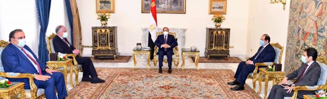 السيسى يستقبل رئيس الكونجرس اليهودى العالمى