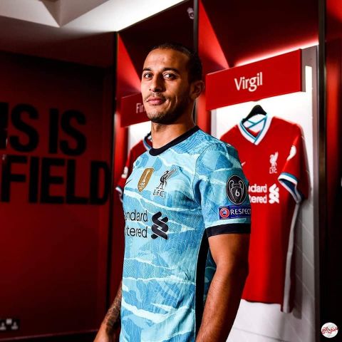 ليفربول يعلن رسميا تعاقده مع الدولي الإسباني تياجو ألكانتارا