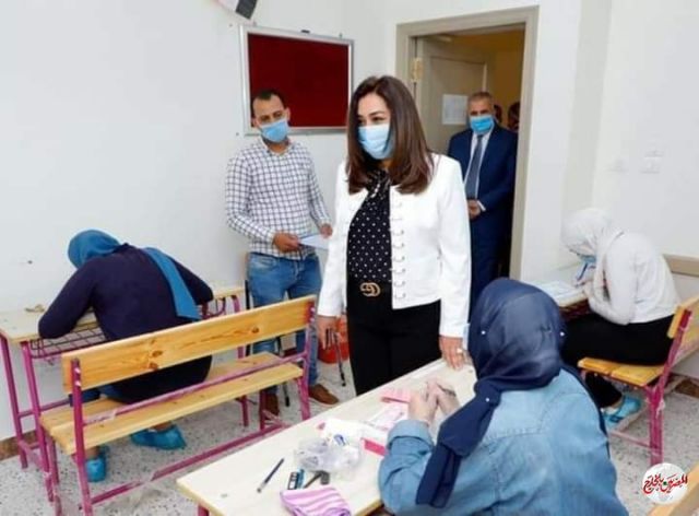 محافظ دمياط: تتفقد إمتحانات الدور الثاني للدبلومات الفنية