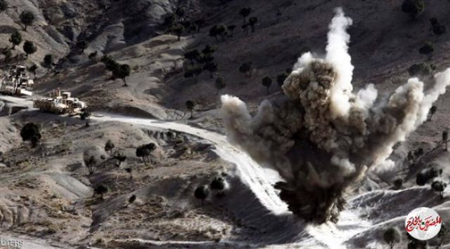 مصادر تؤكد مقتل 12 أفغانياً في غارة على قاعدة لطالبان