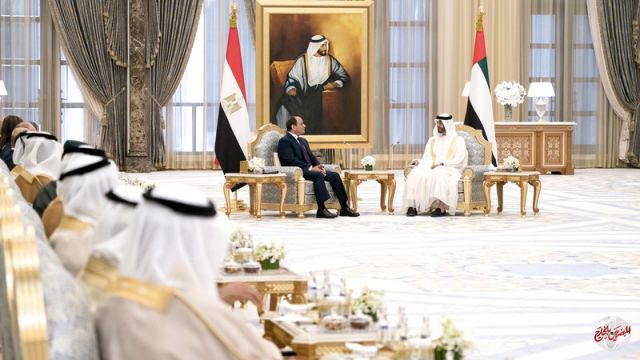 خلال اتصال هاتفي.. السيسي وبن زايد يتبادلان وجهات النظر تجاه القضايا المشتركة للبلدين