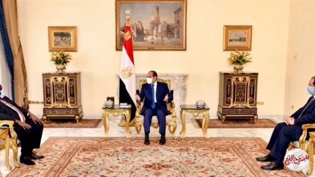 الرئيس السيسي يتلقي دعوة للمشاركة في مراسم توقيع اتفاق السلام بجنوب السودان