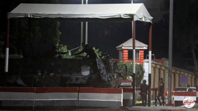 استشهاد ضابطين وشرطي ومقتل 4 مساجين حاولوا الهروب من سجن طرة