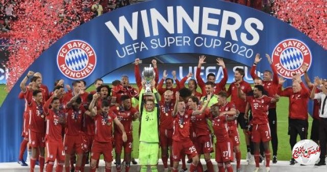 الفيفا يحتفل  ببايرن ميونخ  بعد تتويجه بالسوبر الأوروبى