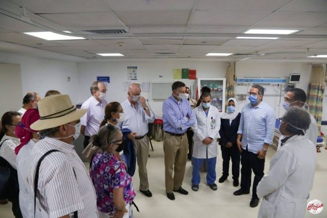 وزير السياحة والآثار و ٣٠ سفيراً  يتفقدون الاجراءات الاحترازية بمستشفى شرم الشيخ الدولي
