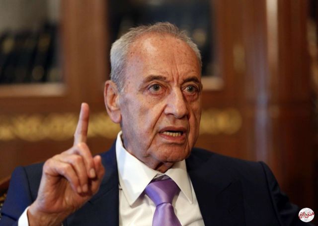 رئيس "النواب اللبناني": متمسكون بالمبادرة الفرنسية تجاه البلاد ولكن هناك من أغرقها