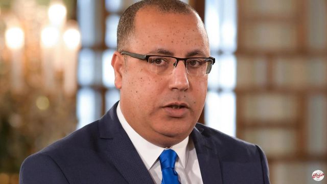 رئيس الحكومة التونسية يحدد موقفه من الإغلاق الشامل