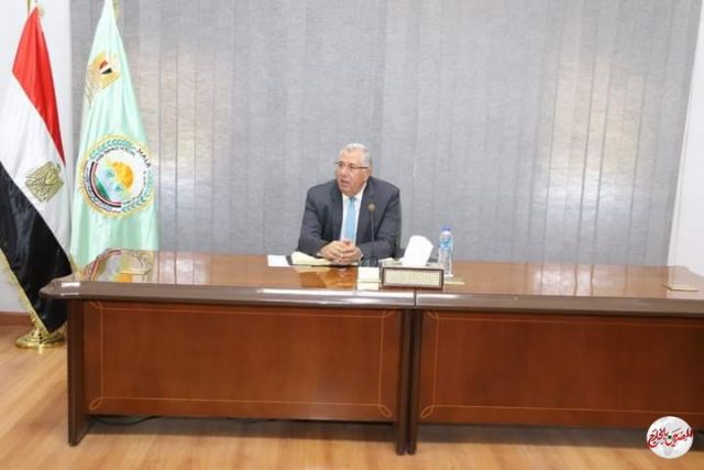 وزير الزراعة يجتمع مع أعضاء منظومة تحديث الري الحقلي