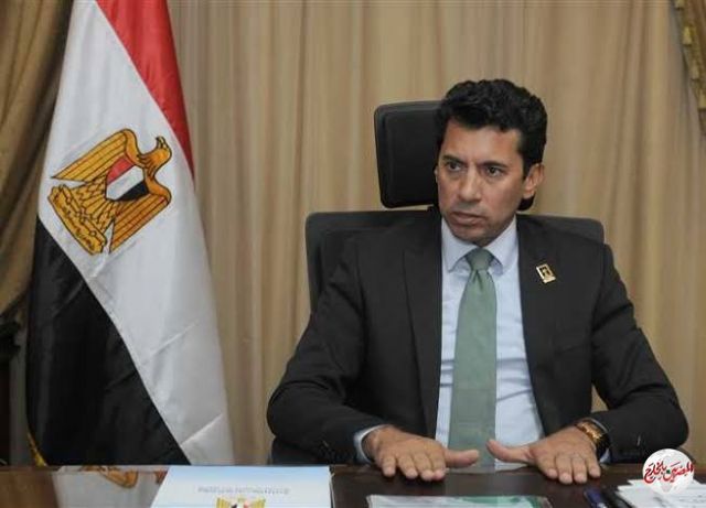 وزير الرياضة يتفقد غدا أول جيم "اوت دور" ومبادرة "خليك رياضى"