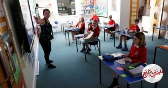 "الجارديان": 8 آلاف تلميذ يعزلون أنفسهم بمدينة ليفربول البريطانية بسبب كورونا