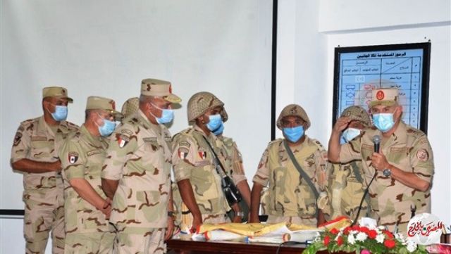 رئيس الأركان يشهد المرحلة الرئيسية لمشروع تكتيكي بالمنطقة الشمالية
