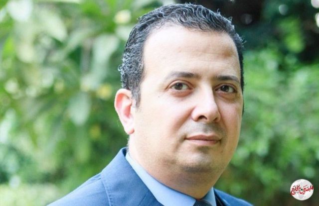 سفير مصر بجنوب إفريقيا يهنئ موسيماني على اختياره المدير الفني للنادي الأهلي