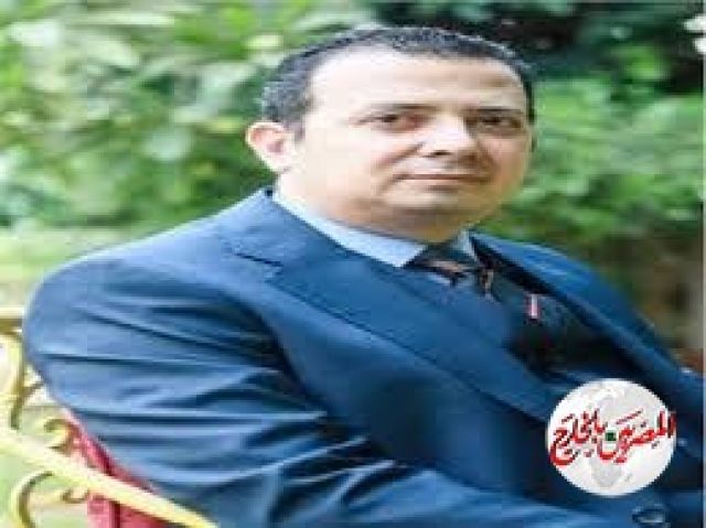 سفير مصر بجنوب إفريقيا يهنئ موسيماني بتوليه تدريب الاهلى