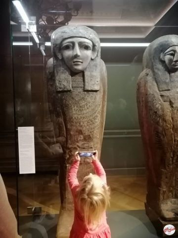 معرض "ملوك الشمس" الفرعوني بالتشيك يستقبل الالآف