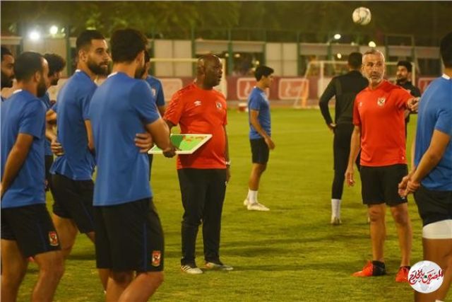 .موسيماني يقود أول تقسيمة للأهلي