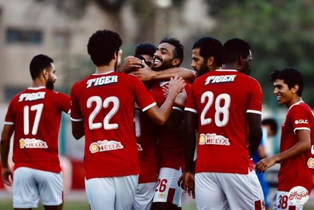 إتصالات مكثفة من إدارة النادي الاهلي لحل أزمة القيد وإشراك فتحي أمام الوداد