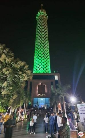 إضاءة برج القاهرة باللون الأخضر لرفع الوعي بالأمراض النفسية