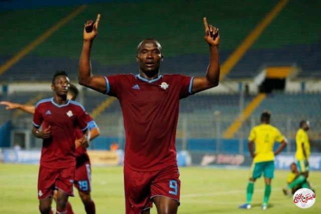 تشكيل  الأهلي امام بيراميدز