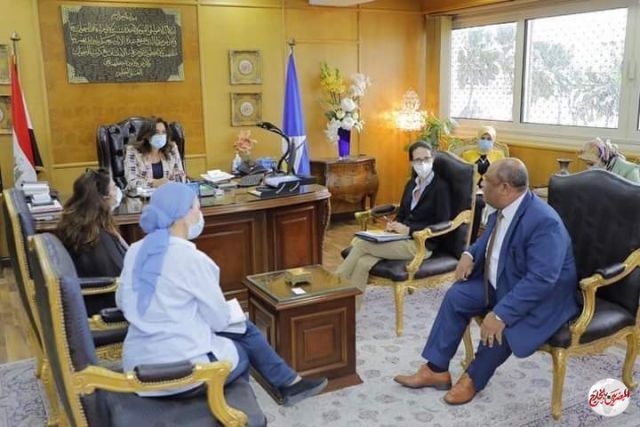 محافظ دمياط تستقبل وفد ممثلي وفد السفارة السويسرية