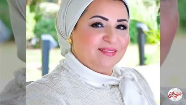 انتصار السيسي: سعدت بوجودي في معرض "تراثنا" للحرف اليدوية والتراثية