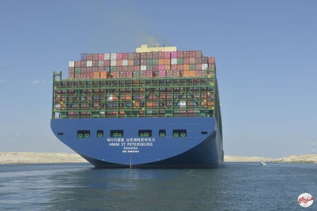 قناة السويس تشهد لاول مرة عبور ثاني أكبر سفينة حاويات في العالم