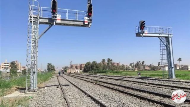 وزير النقل يعلن دخول برج مطاي لإشارات السكك الحديدية بمحافظة المنيا