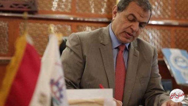 القوى العاملة: مصري يحصل على 83 ألف جنيه مستحقاته المتأخرةعن فترة عمله بالسعودية