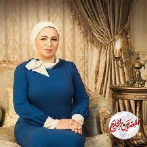 انتصار السيسي....  والدة الشهيد منسي : قدمت النموذج المشرف للوطنية