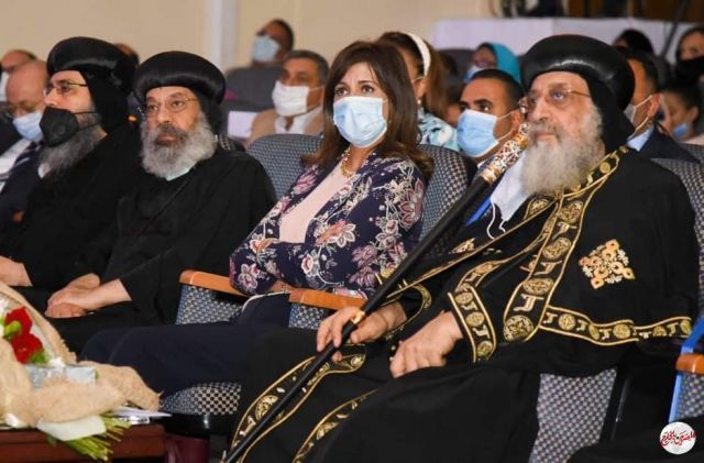 وزيرة الهجرة تشارك في احتفالية الكنيسة القبطية الأرثوذكسية باليوم العالمي لـ"العصا البيضاء"