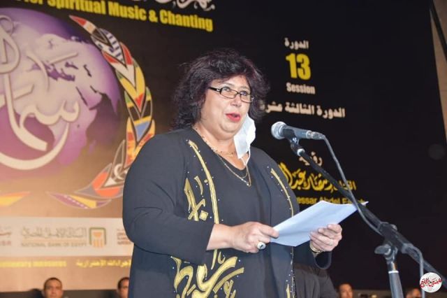 "وزيرة الثقافة" تؤكد إصرار الدولة على إقامة الفعاليات التنويرية الدولية