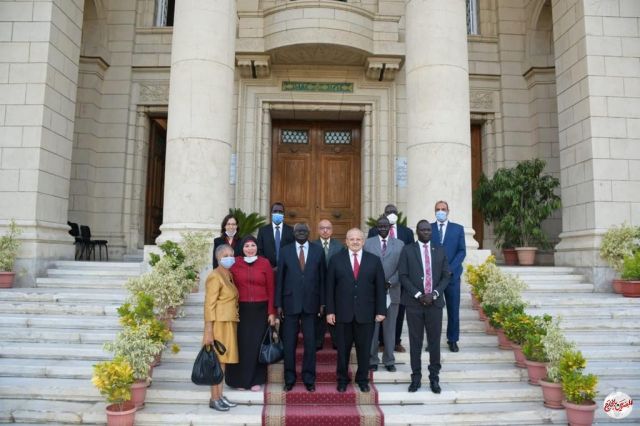 المصريين بالخارج