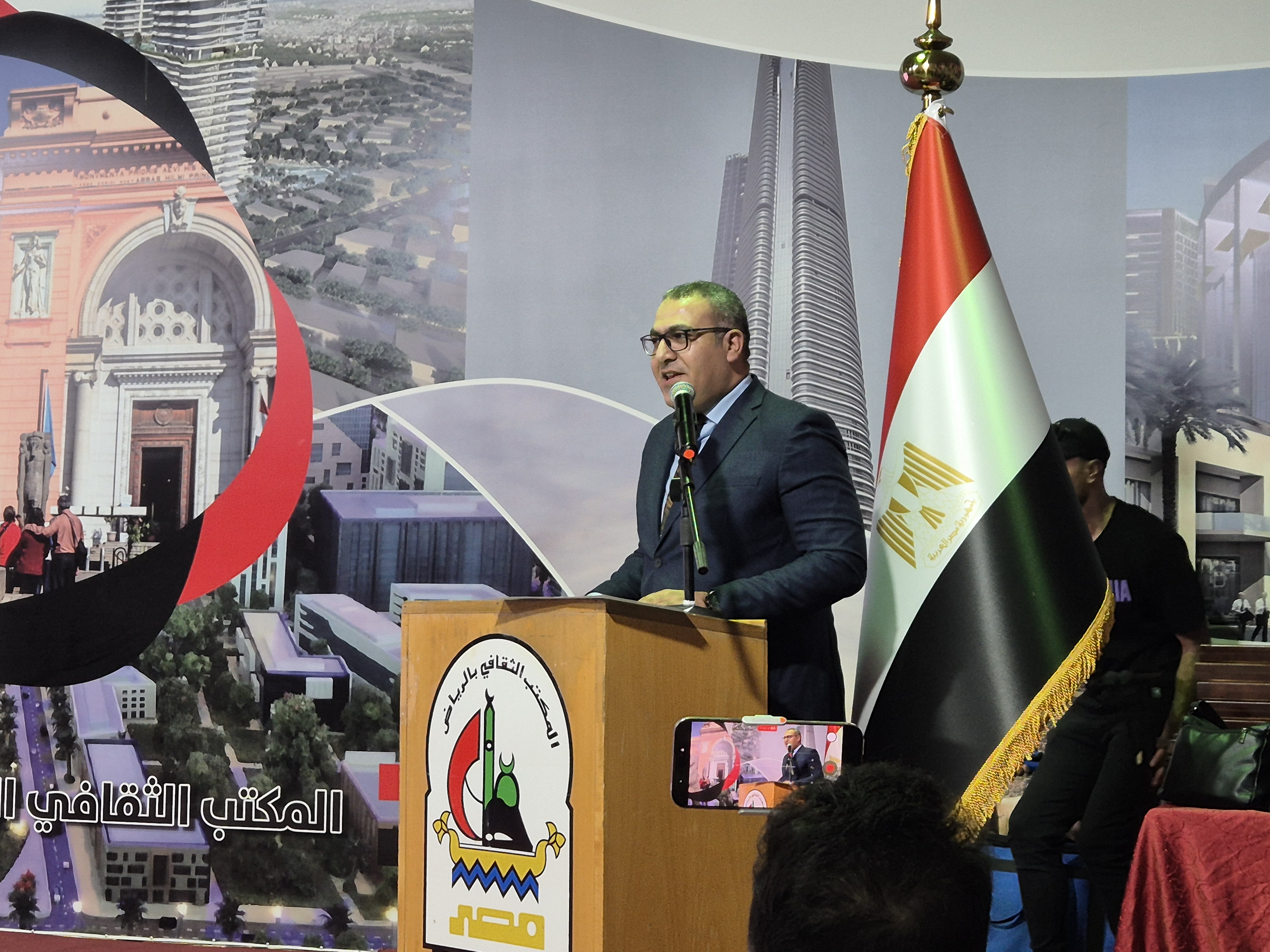 8cdd8e619fae.jpg